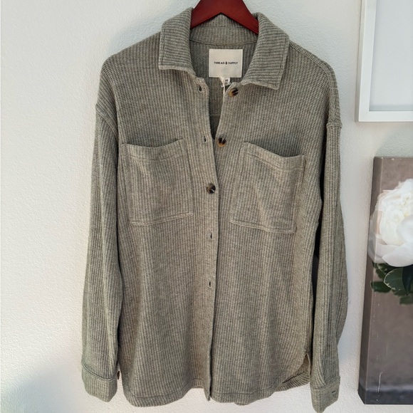 NWT Oversized Sage Green Knit Top - Picture 3 of 10